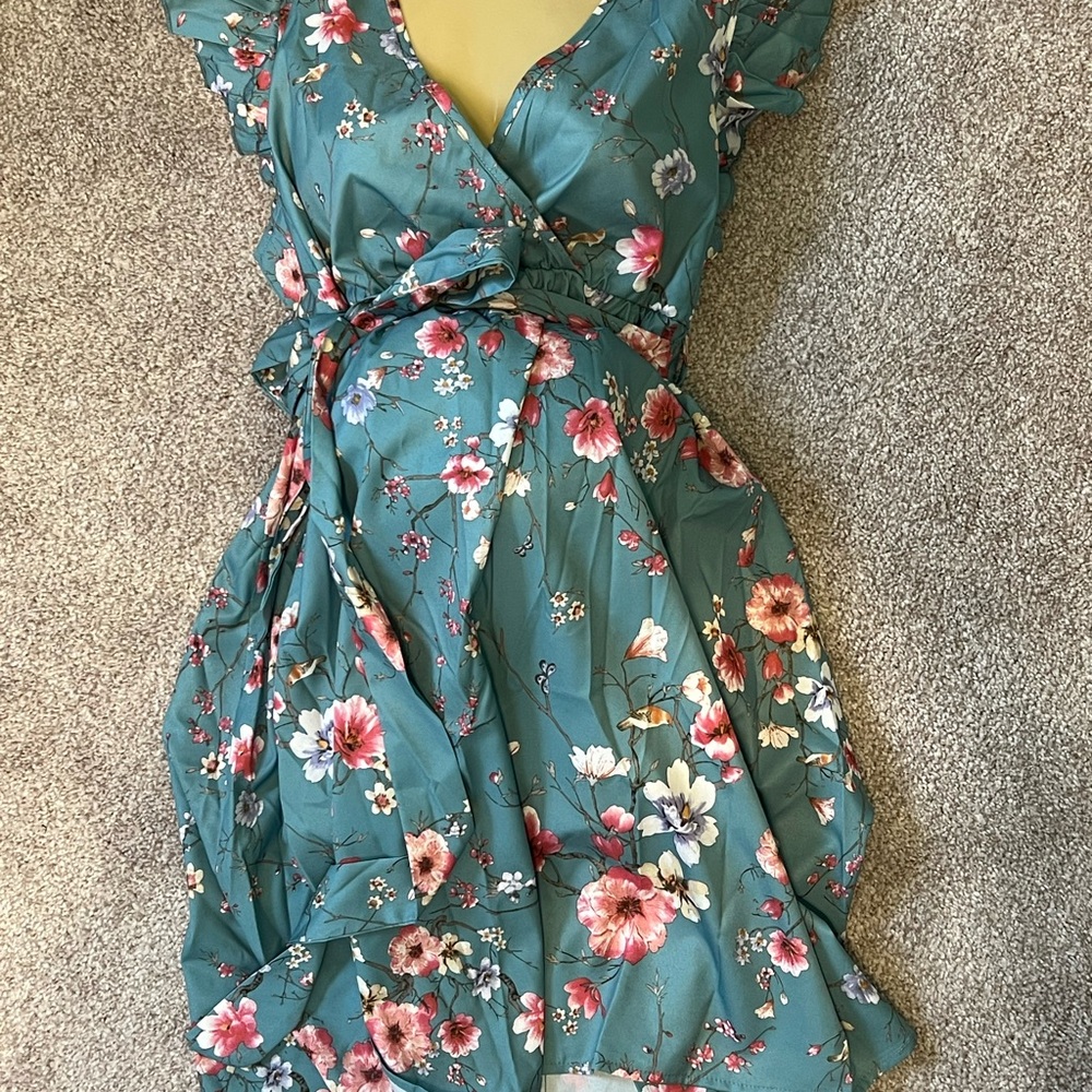 SHEIN Green Pleated Wrap Midi Dress for Wedding Guest